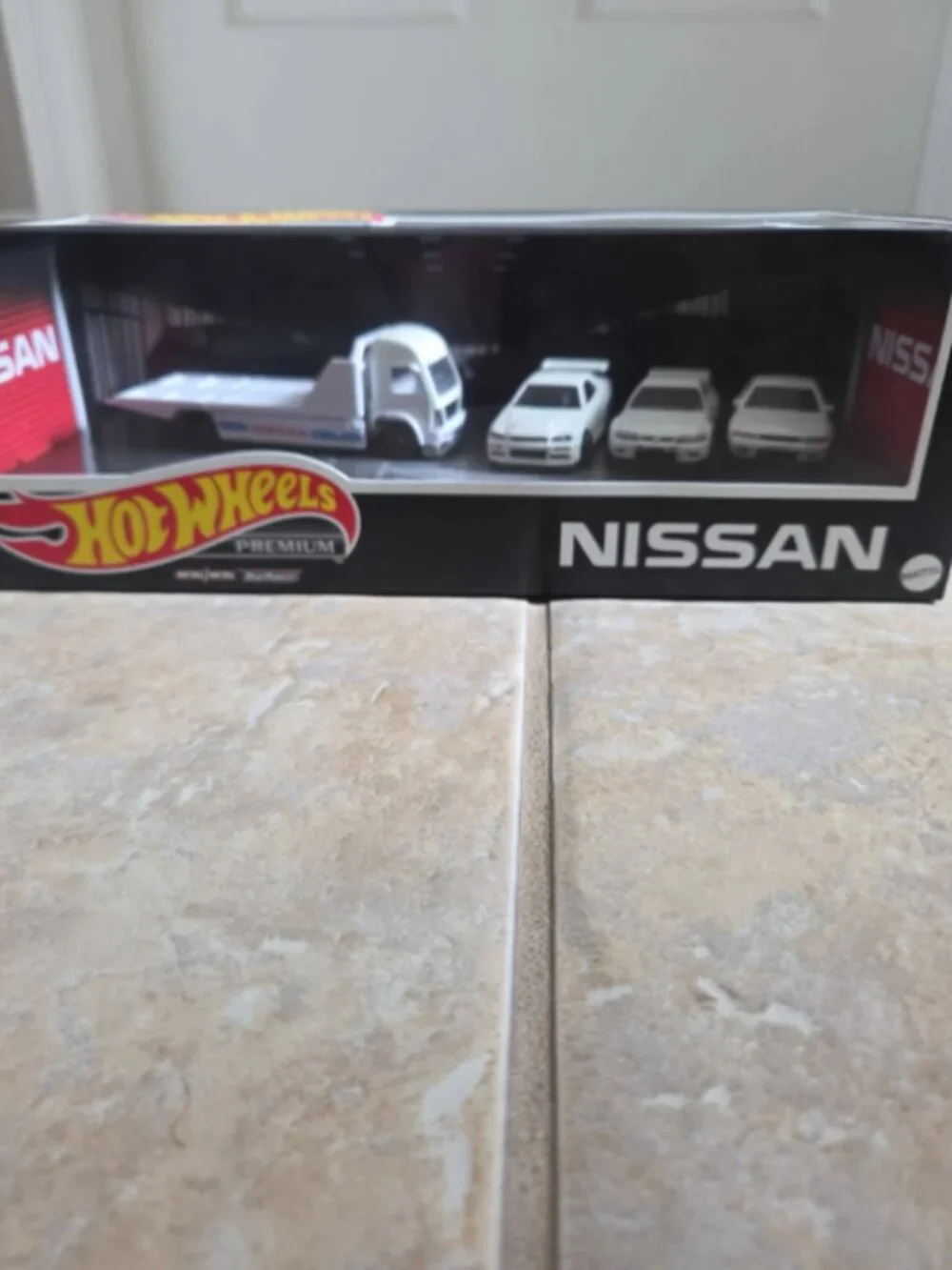 Hotwheels Premium Nissan GTR Skyline set